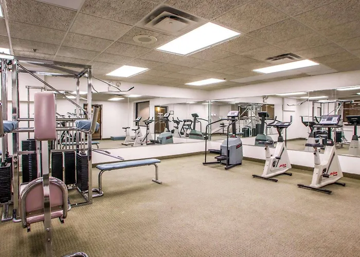 Quality & - Chicago 3* Orland Park