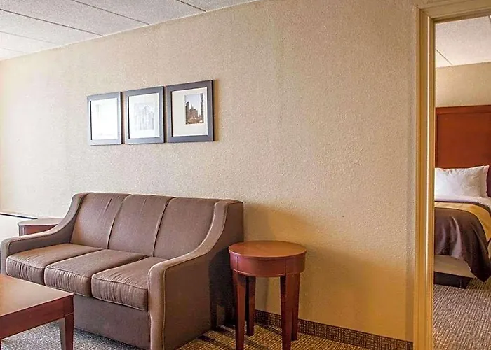 Quality & - Chicago Hotel