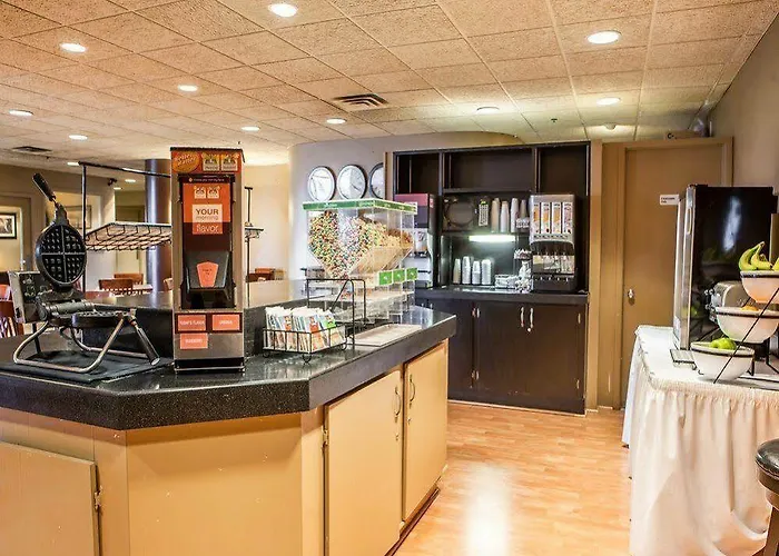 Quality & - Chicago Hotel 3*